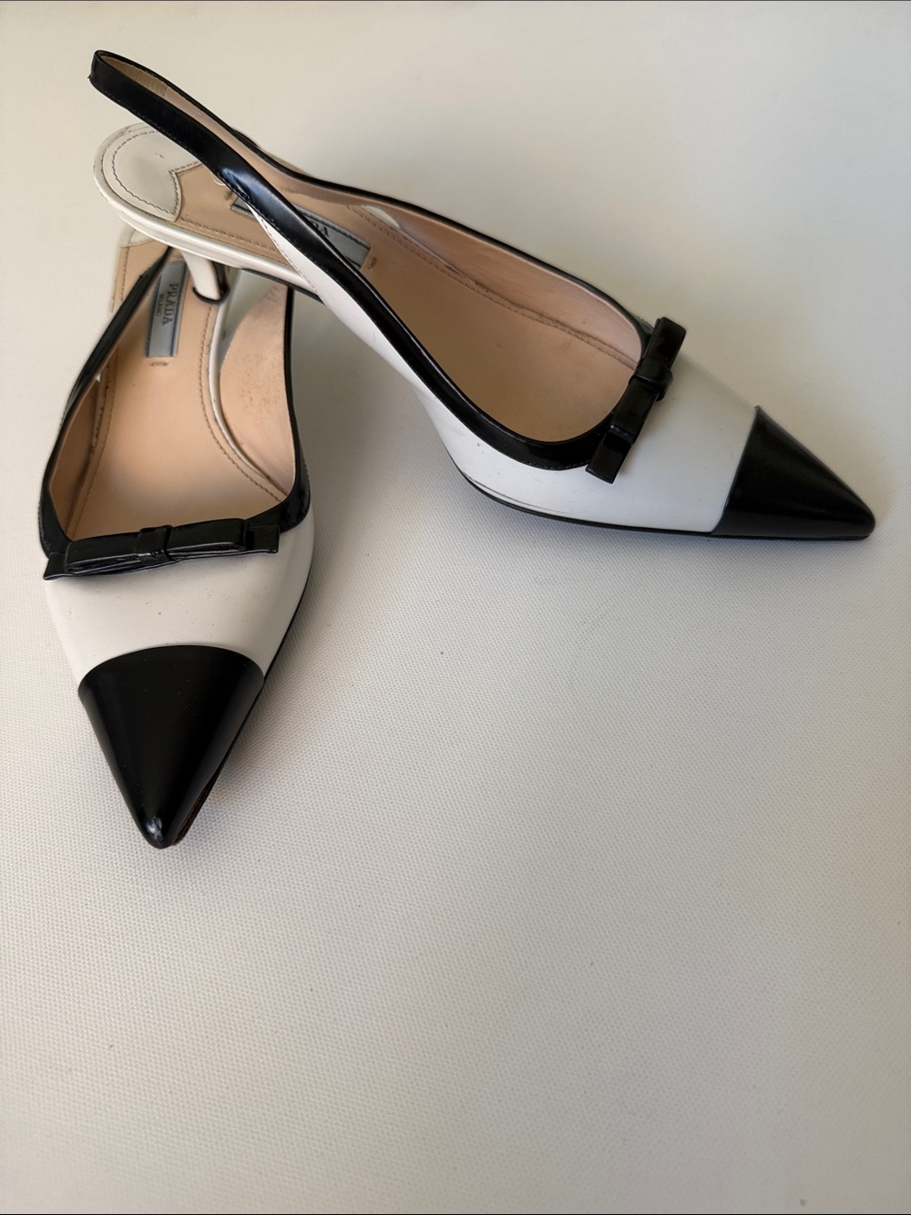 Prada Black/White pointed kitten heel slingback with bow 38 EU/7.5 US